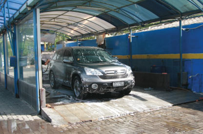 united oil snow carwash